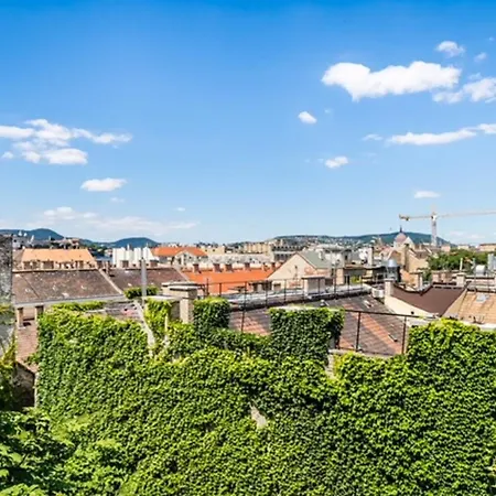 Apartment Breathless Basilika View Elegant Flat With Balcony Need Reservation X Free Parking *