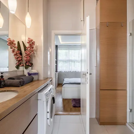 Breathless Basilika View Elegant Flat With Balcony Need Reservation X Free Parking Apartment