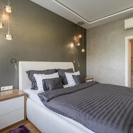 Breathless Basilika View Elegant Flat With Balcony Need Reservation X Free Parking *
