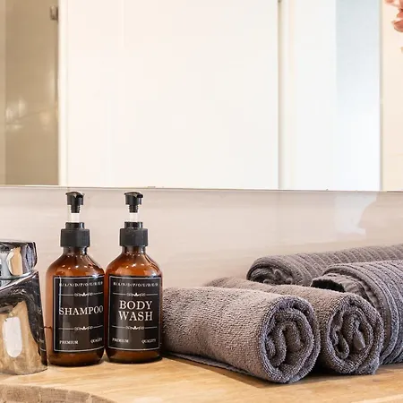 Amora Homes Breathless Basilica View Elegant Flat With Balcony Need Reservation X Free Parking