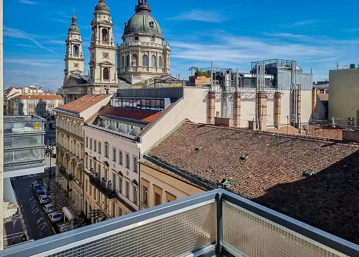 Breathless Basilica View Elegant Flat With Balcony Need Reservation X Free Parking * Budapest