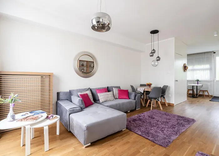 Breathless Basilica View Elegant Flat With Balcony Need Reservation X Free Parking * Budapest